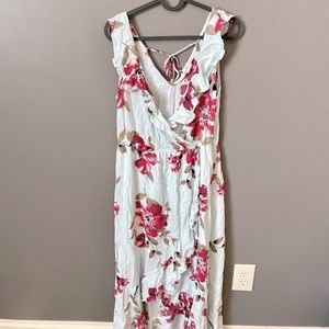 BOGO FREE!! American rag womens floral v-neck maxi dress